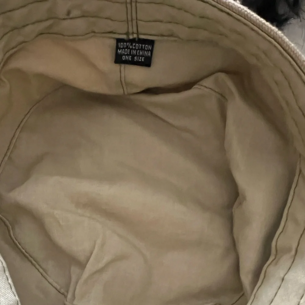 Rare! Boutique environmental brand Mission Playground cap with outdoor design. - Picture 2 of 10